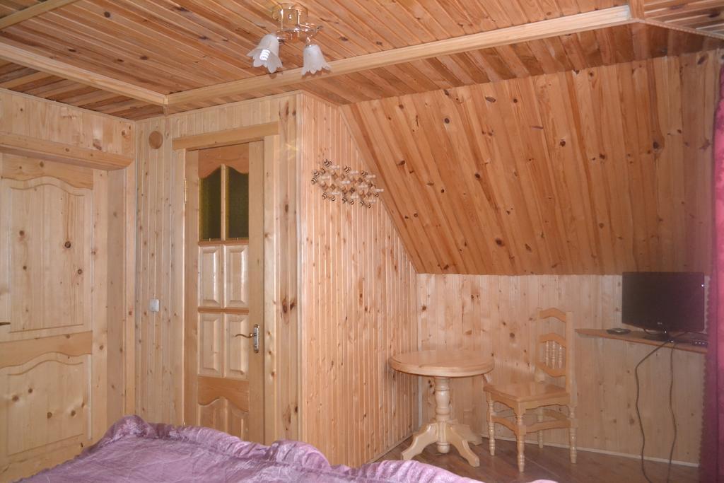 Sadyba Hatynka Yaremche Quarto foto