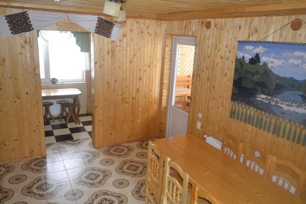 Sadyba Hatynka Yaremche Quarto foto