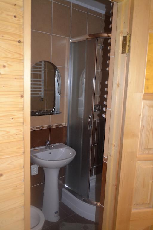 Sadyba Hatynka Yaremche Quarto foto